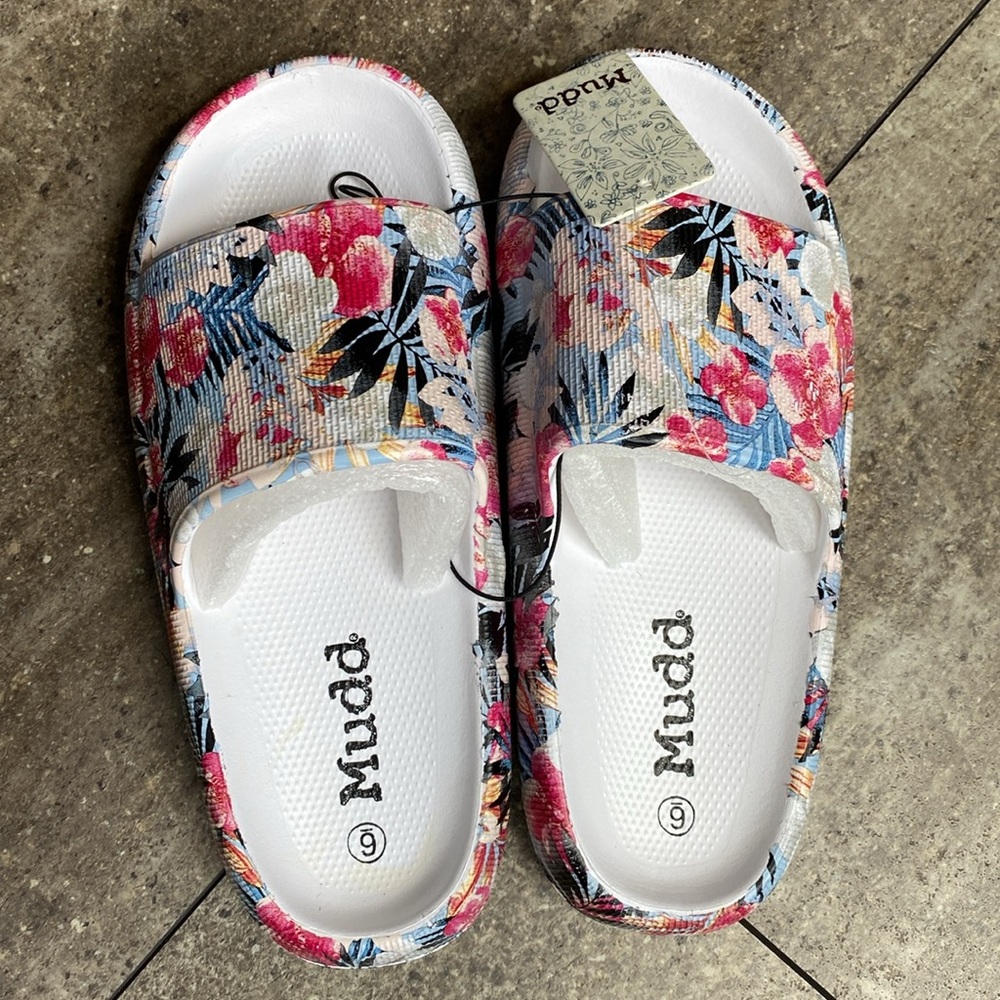 Mudd Floral Slip-On Cloud Sandals